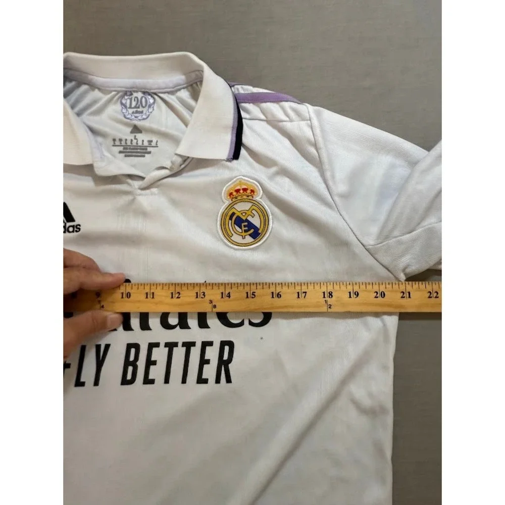 Real Madrid 22/23 120th Anniversary White Adidas‎ Vini Jr #20 Soccer Jersey L